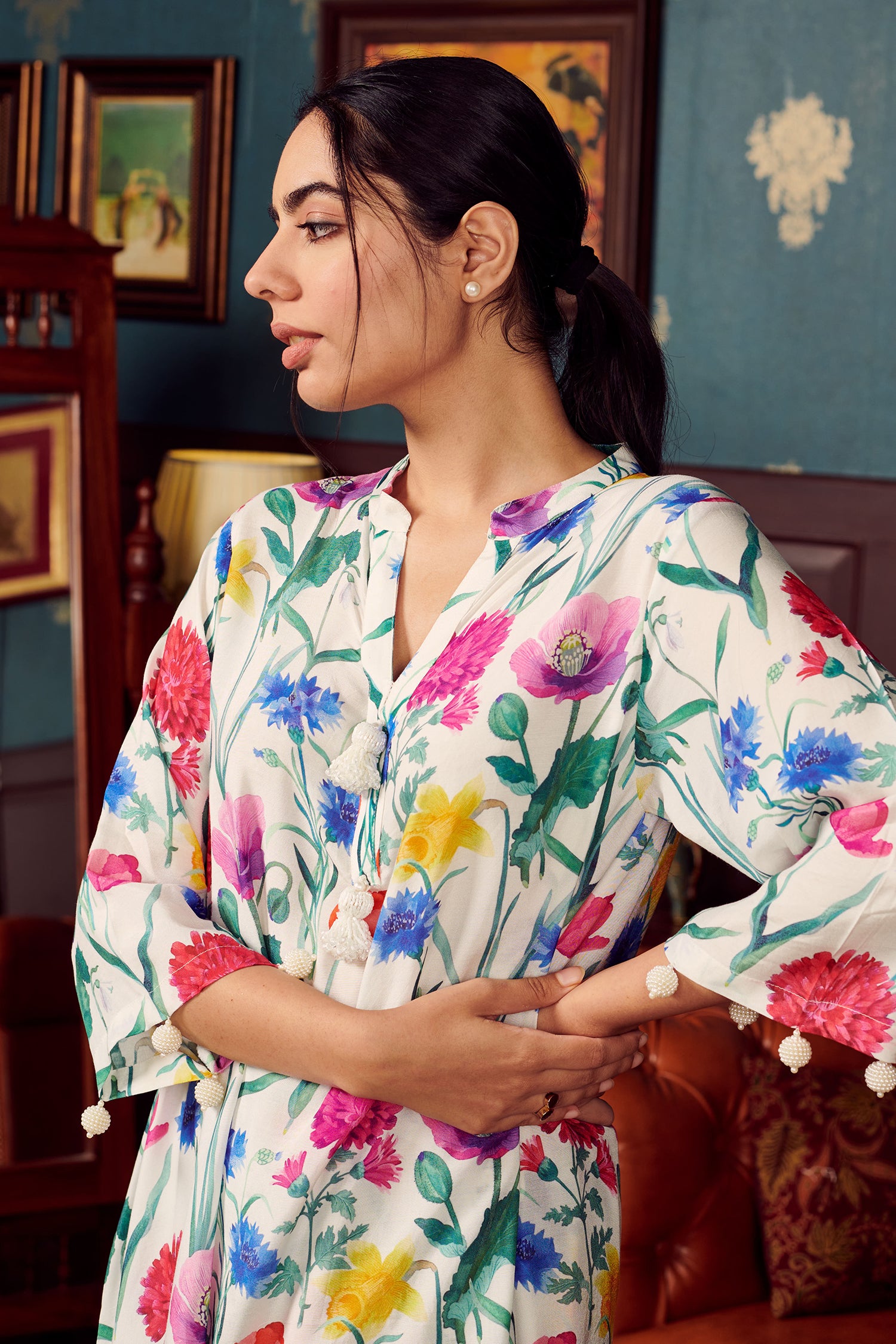 White Cotton Silk Print Florin Mandarin Collar Asymmetric Kurta With Pant