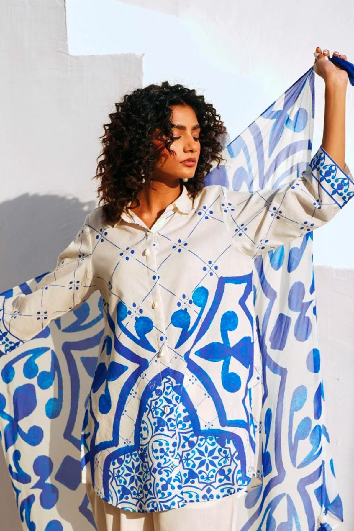 Turkish Whisper Top