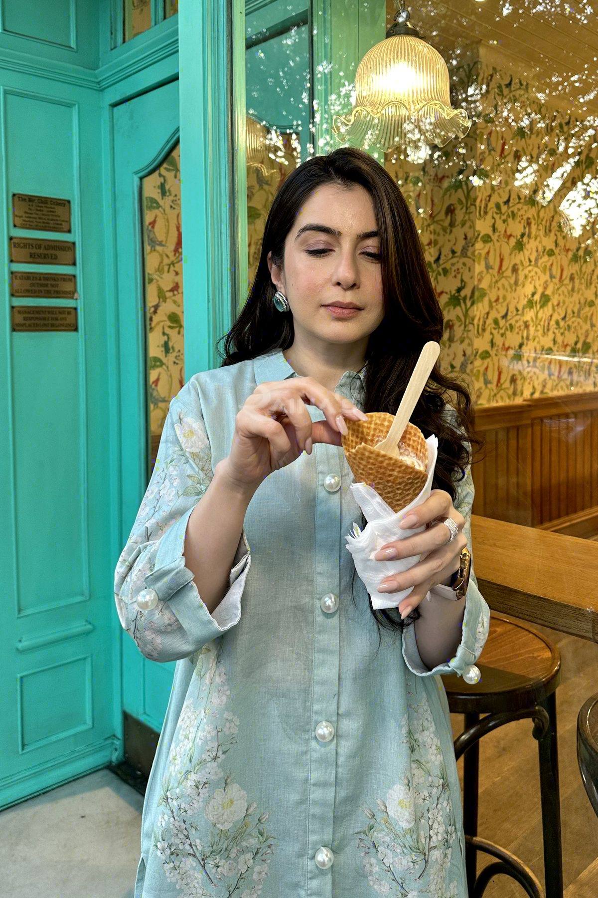 The Orangery - Aqua Blossom
