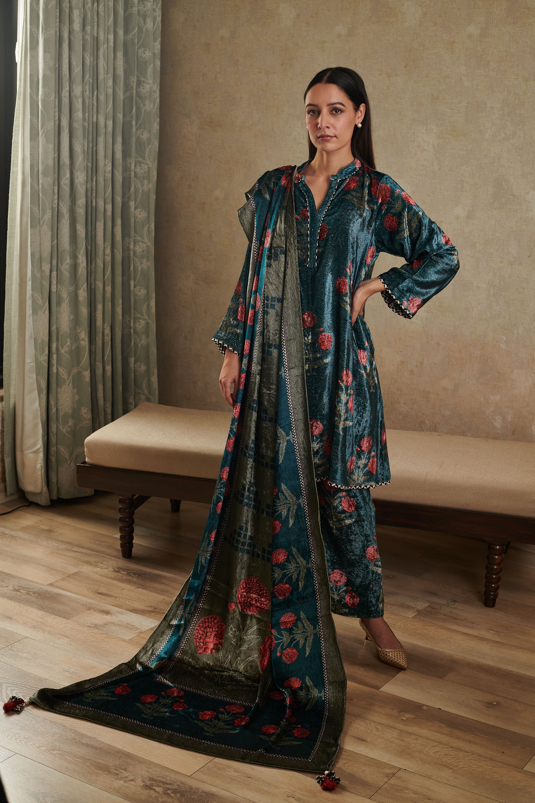 Velvet co-ord set with a dupatta