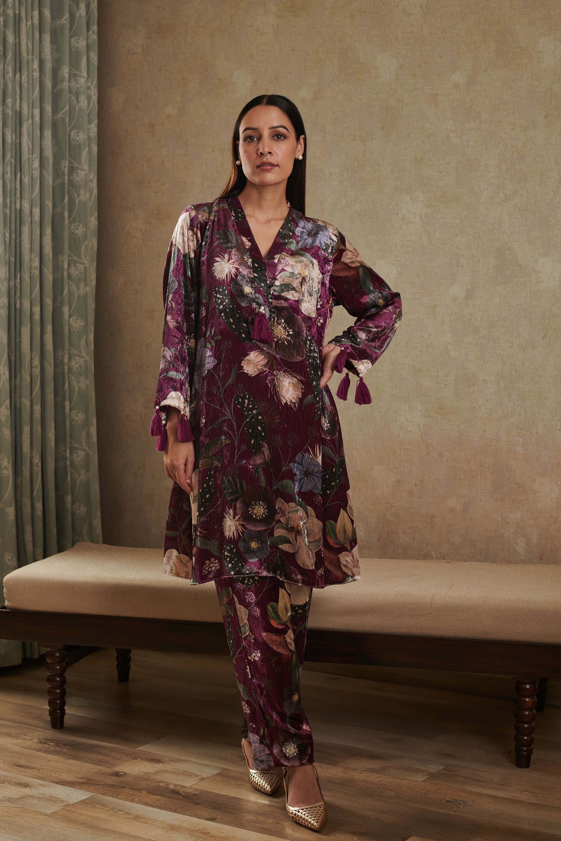 Velvet co-ord set with stole