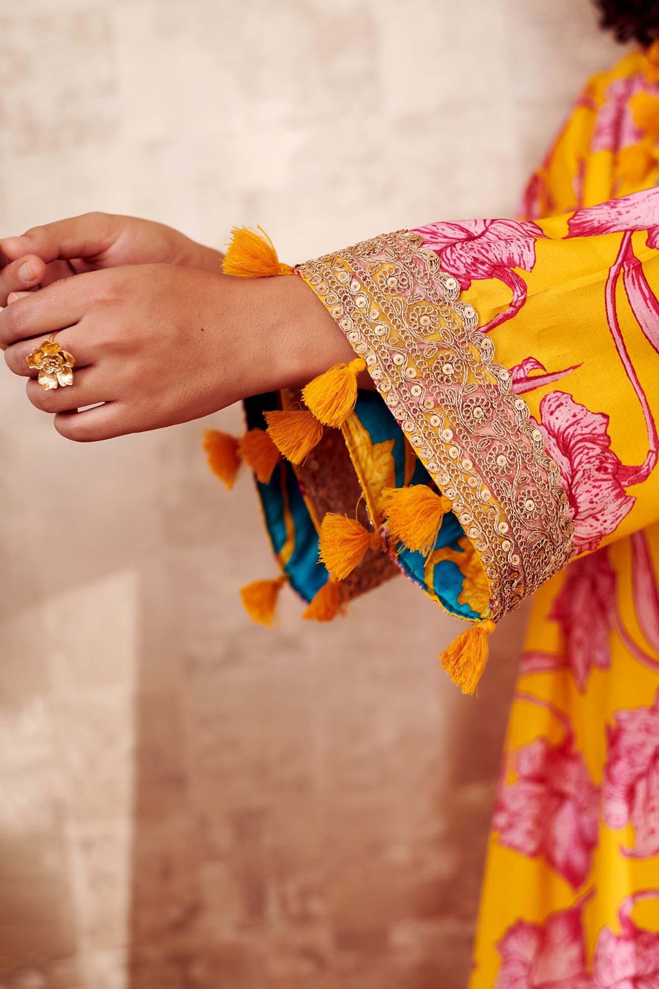 Yellow Cotton Silk Printed Floral V Neck Kurta And Pant Set