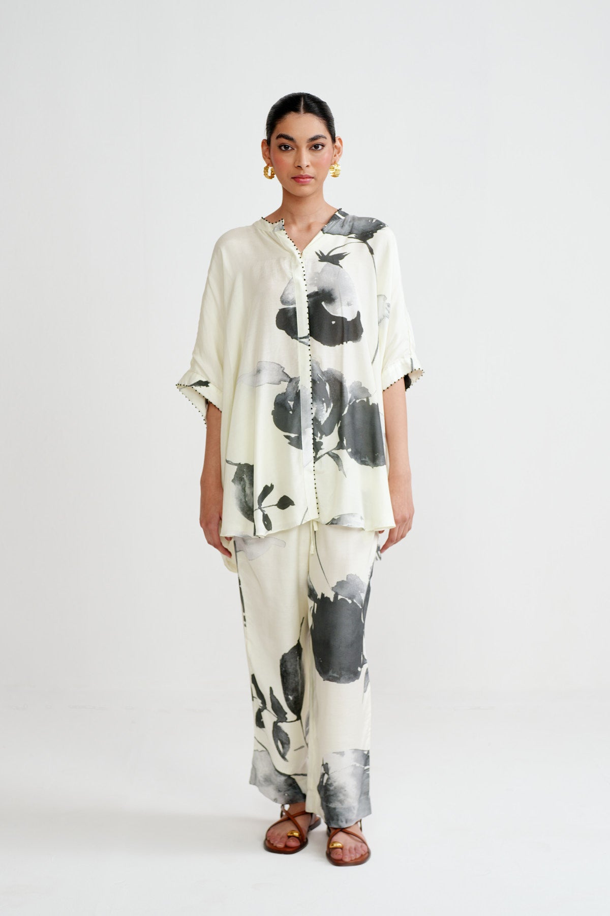 Monochrome Meadow Set