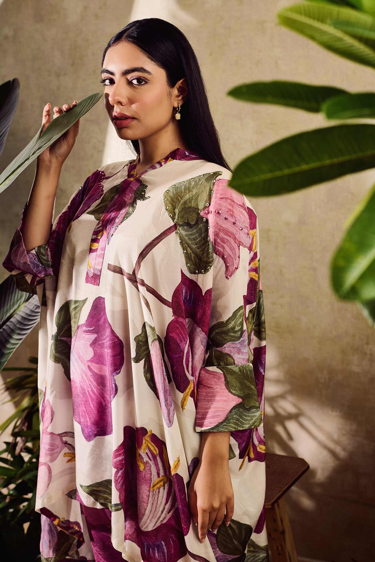 Off White Floral Kaftan Set With Scarf Chiffon Printed