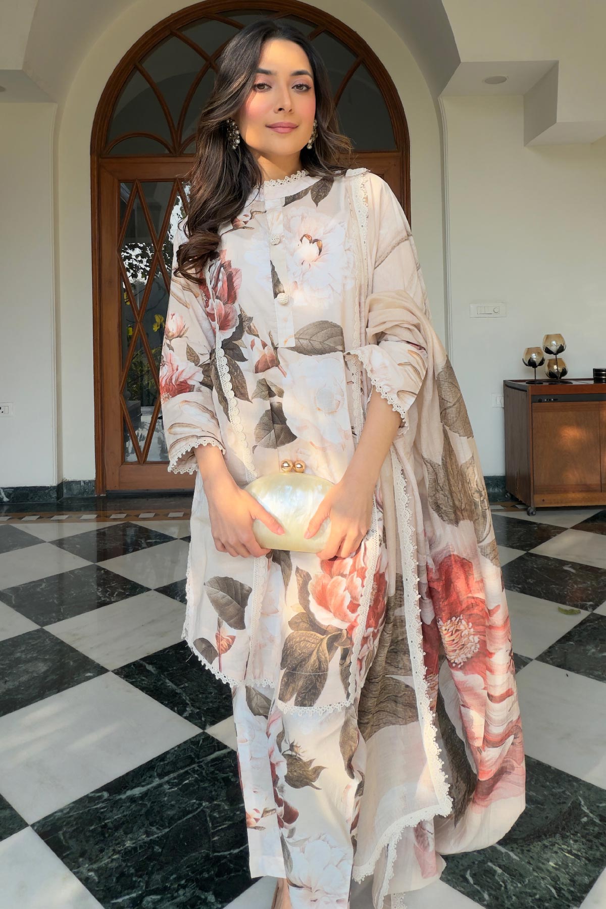 Ivory Rose Garden Set