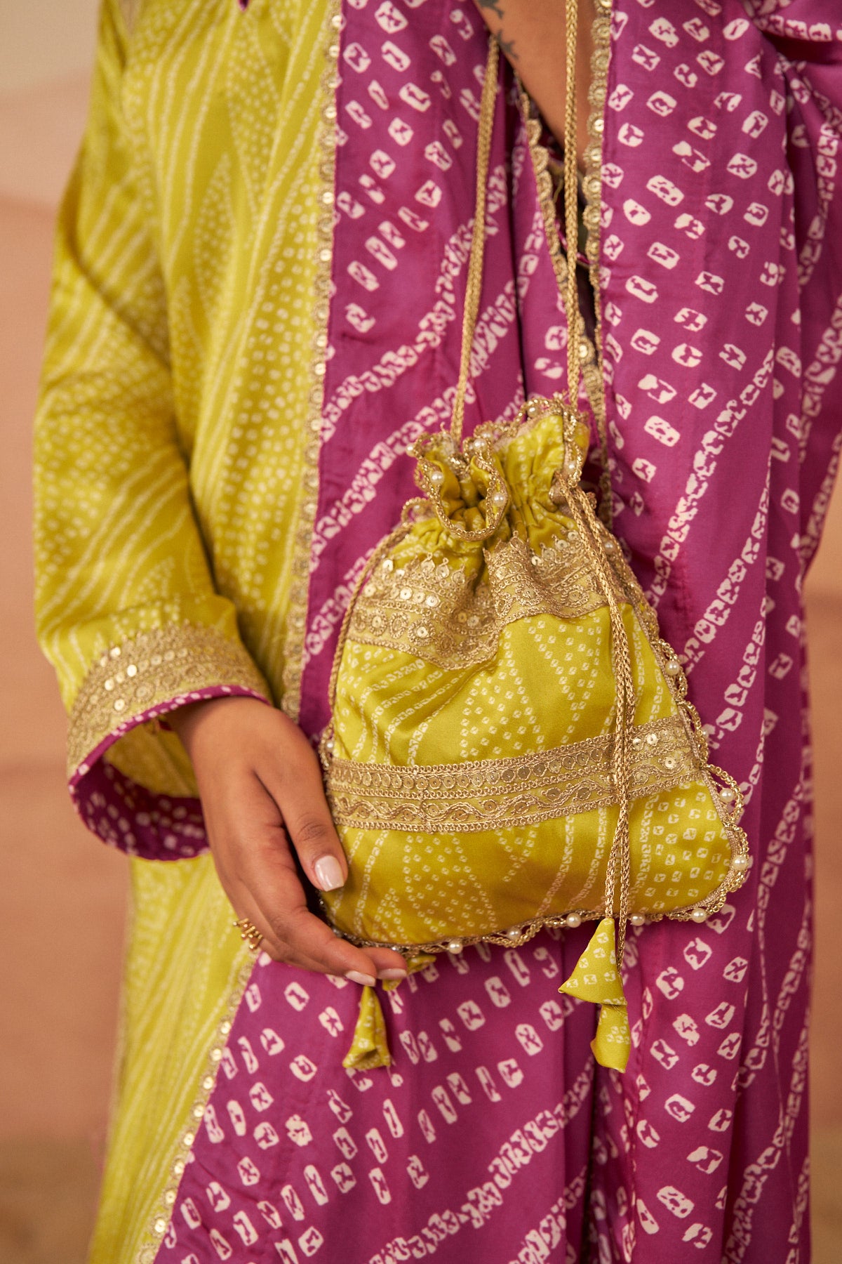 Patori Bandhej Phiran Set With Potli And Dupatta