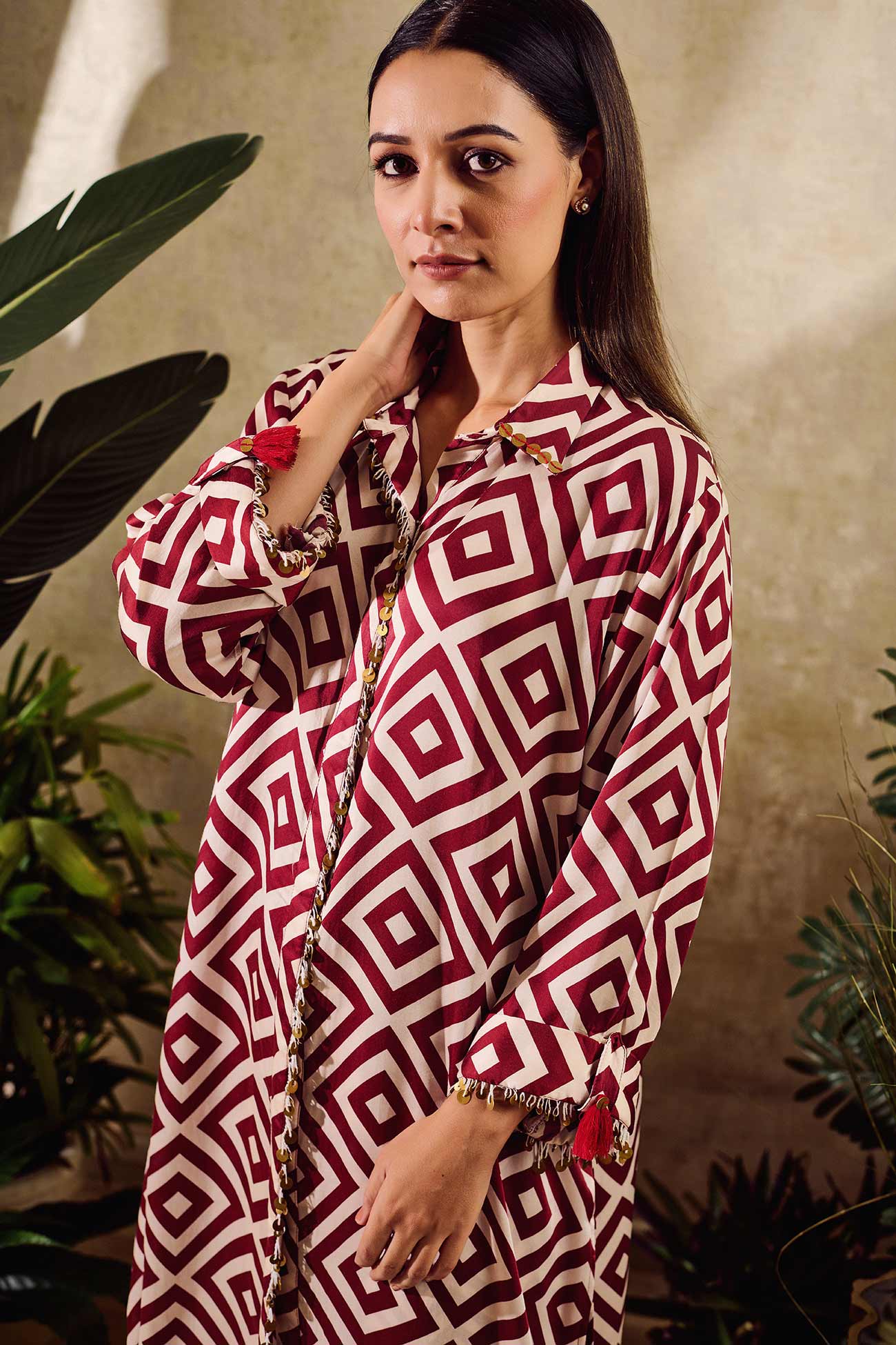 Maroon Cupro Satin Print Geometric Collared Neck Tunic And Pant Set